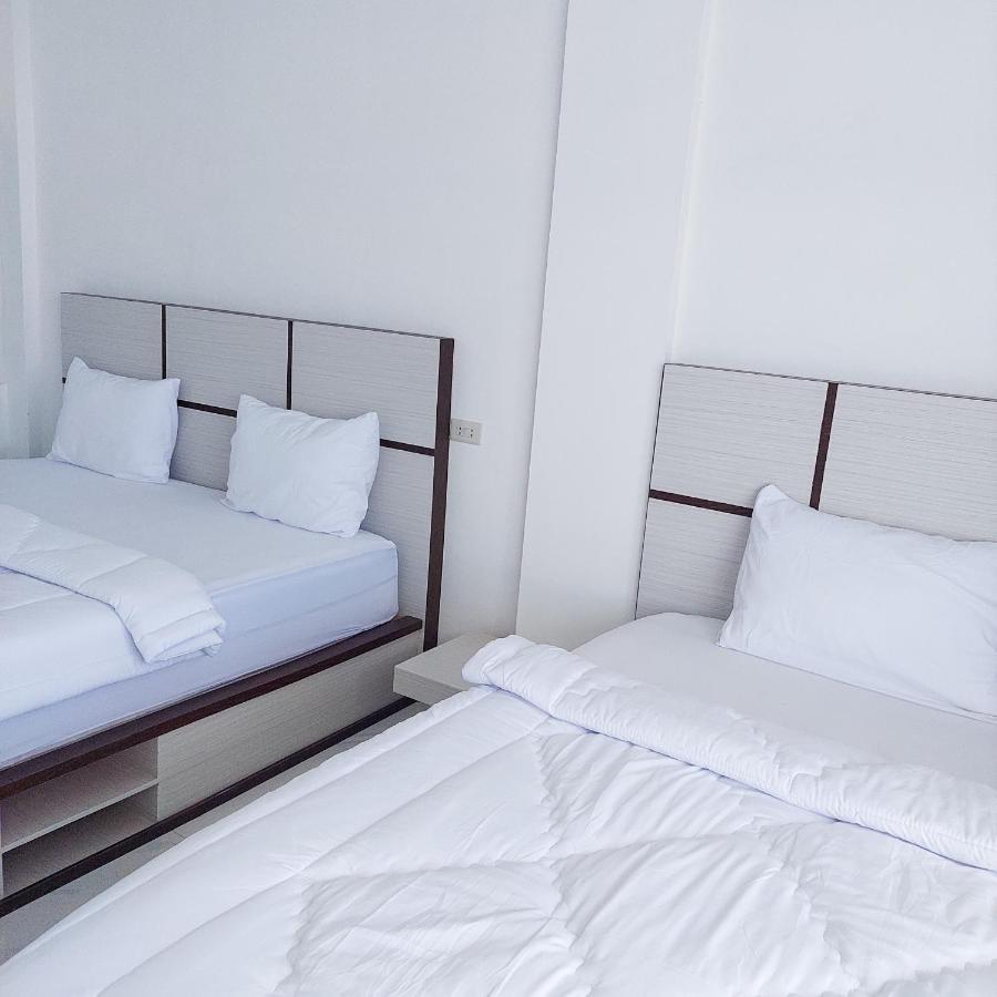 The Riton Hotel Tigaras Ngoại thất bức ảnh
